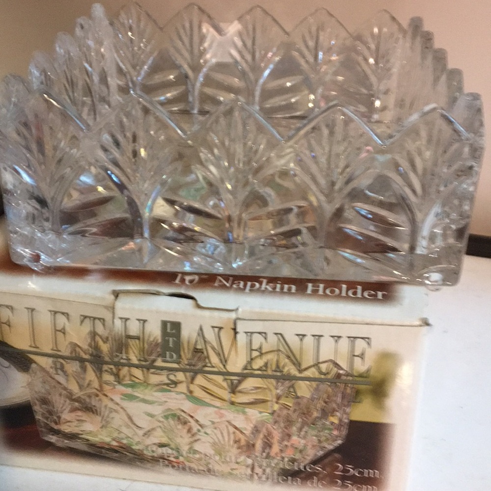 Fifth Avenue Napkin Holder